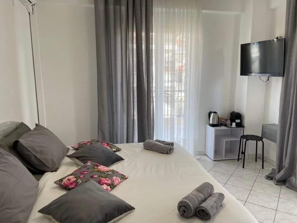 Aleka Kotsi Rooms Igoumenitsa Exterior foto
