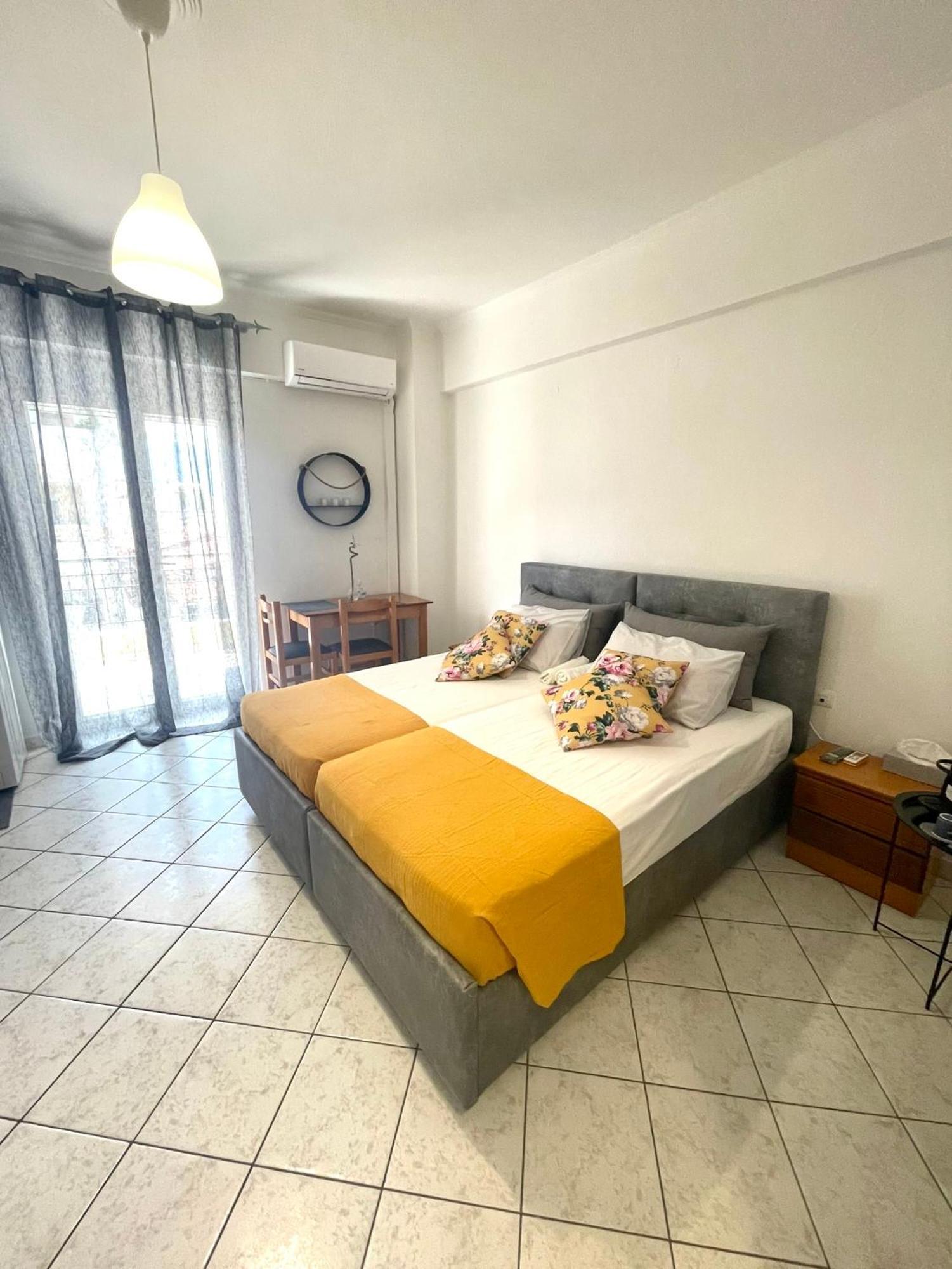 Aleka Kotsi Rooms Igoumenitsa Exterior foto